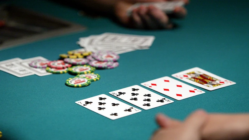 Ranking Hand Strengths in Rules of Poker