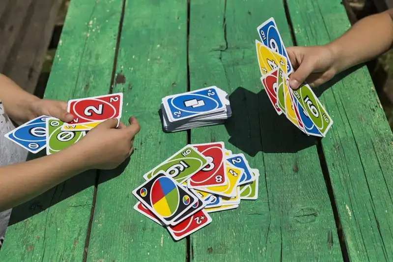 Tips for playing Uno